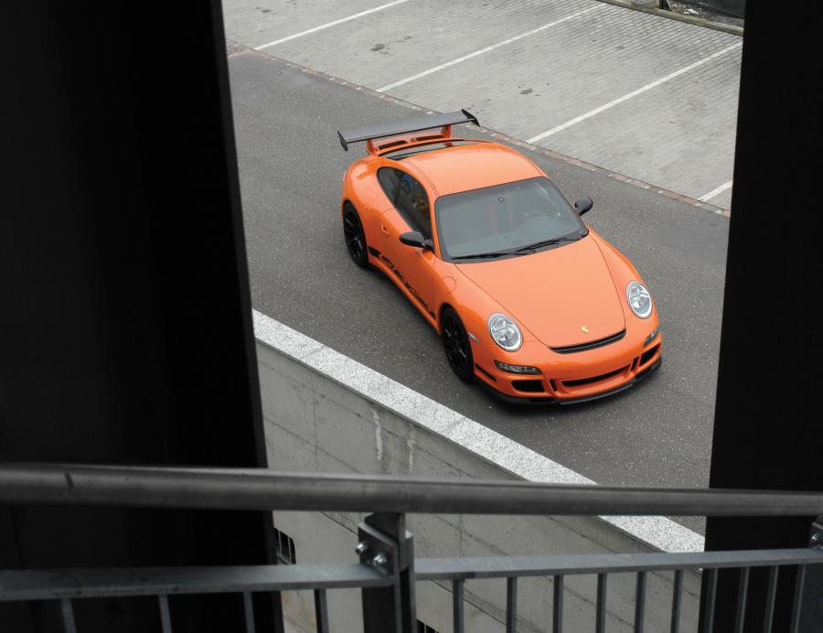  Porsche 911 GT3 RS 2007 года  (фото 23 из 59)